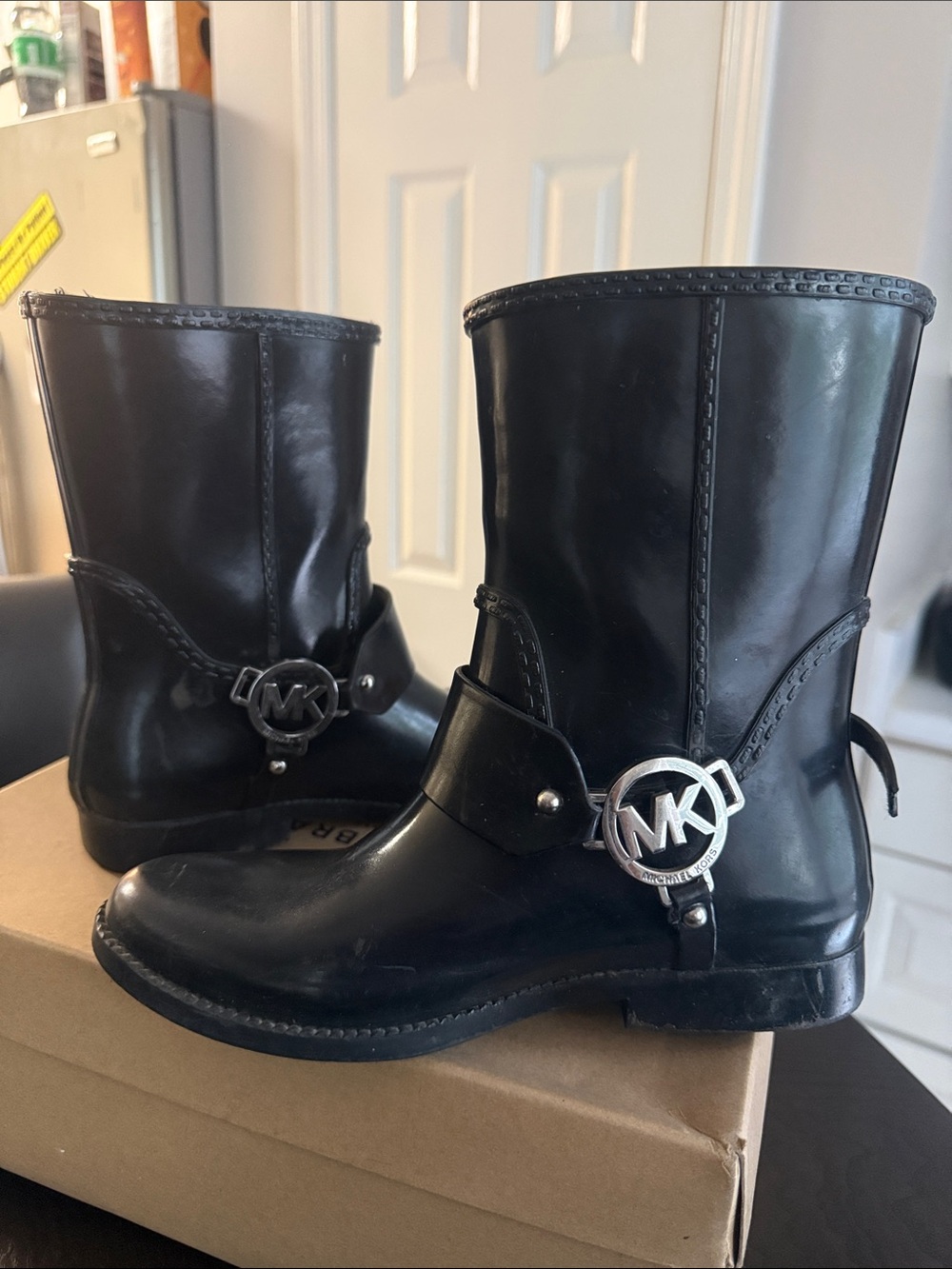 Michael Kors Fulton Harness Black Leather Harness Ankle Rain Boots